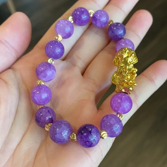Purple Glass Beads Wealth Bracelet with Pixiu Pendent - Picture 6 of 6